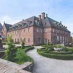 Des Tourtereaux Proche Europapark Et Rulantica *