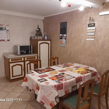 Holiday home Des Tourtereaux Proche Europapark Et Rulantica