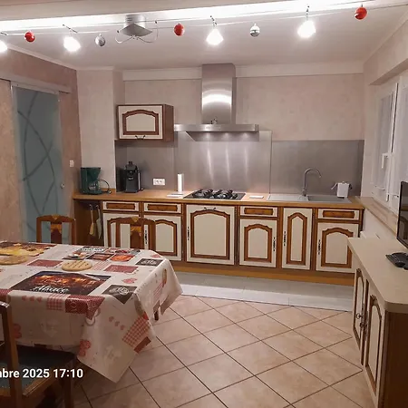 Holiday home Des Tourtereaux Proche Europapark Et Rulantica *